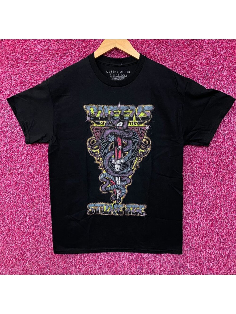 Queens Of The Stone Age Snake & Dagger Graphic Rock Band T-Shirt Medium